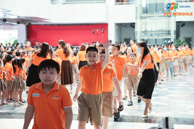 Fschool Đà Nẵng đong đầy cảm xúc tại Lễ Tổng kết năm học 2021 - 2022 | FPT Schools