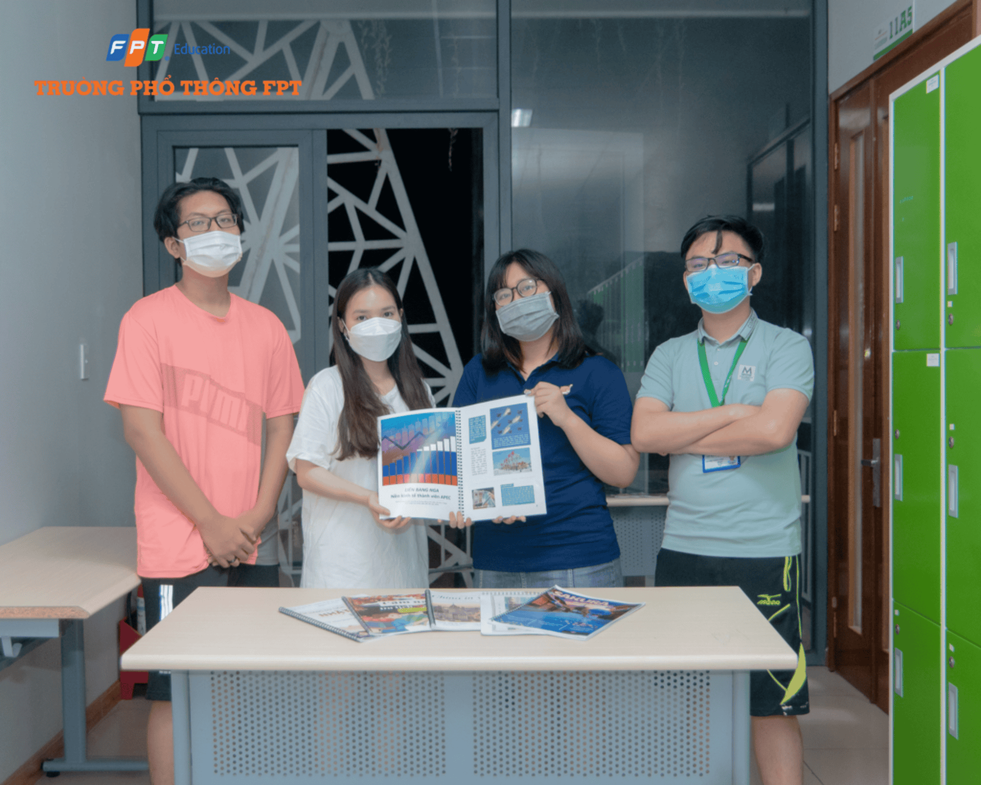 Vòng quanh thế giới cùng học sinh lớp 11 Fschool Cần Thơ | FPT Schools