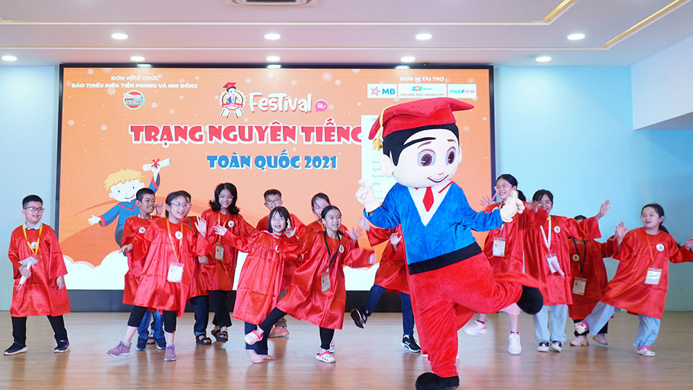 Gần 200 học sinh toàn quốc tham gia trải nghiệm Festival Trạng nguyên Tiếng Anh 2021 tại trường THPT FPT Hà Nội | FPT Schools
