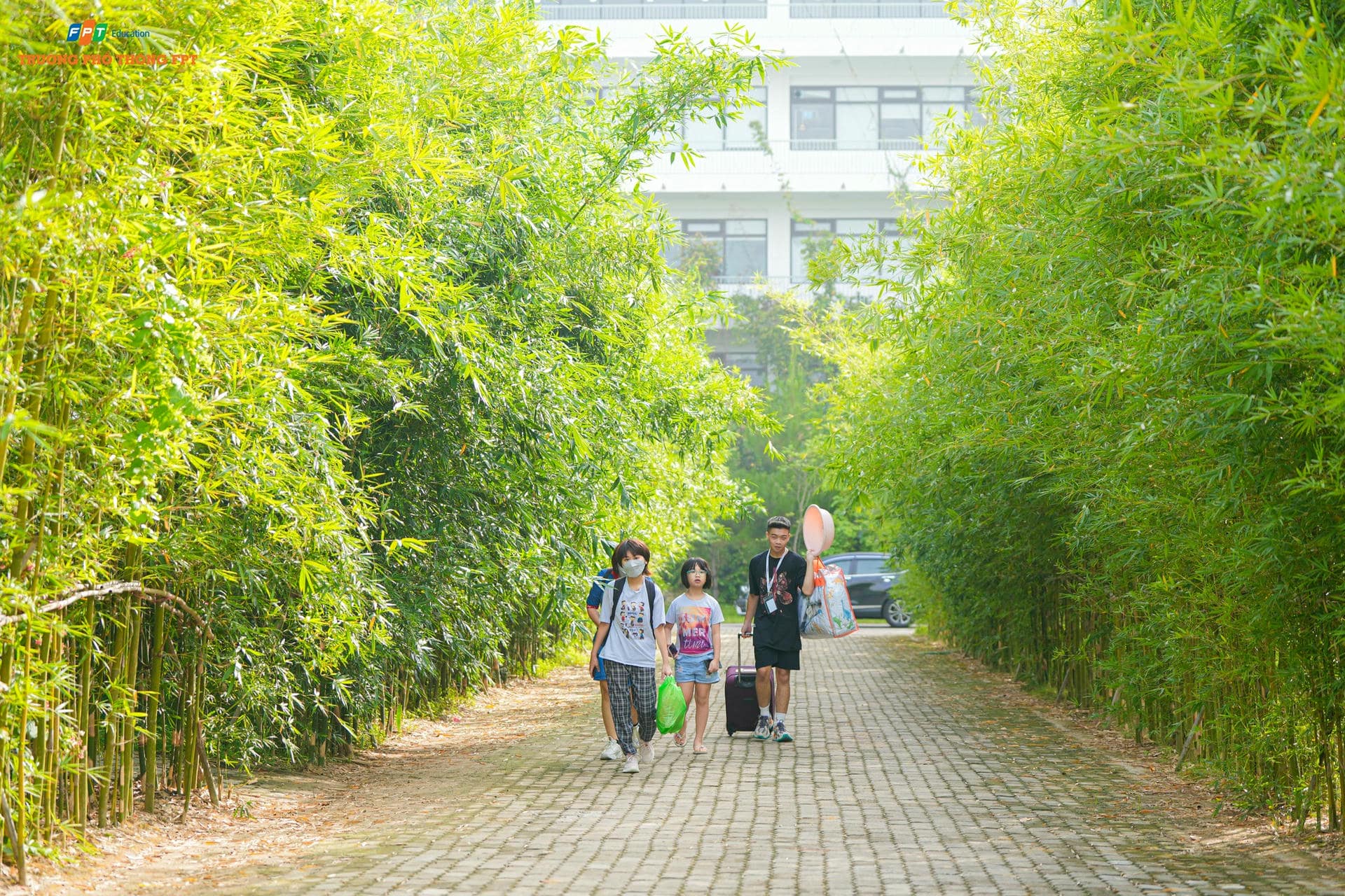 Chào mừng K10 FPT Hà Nội lần đầu tiên trải nghiệm cuộc sống ở ký túc xá | FPT Schools