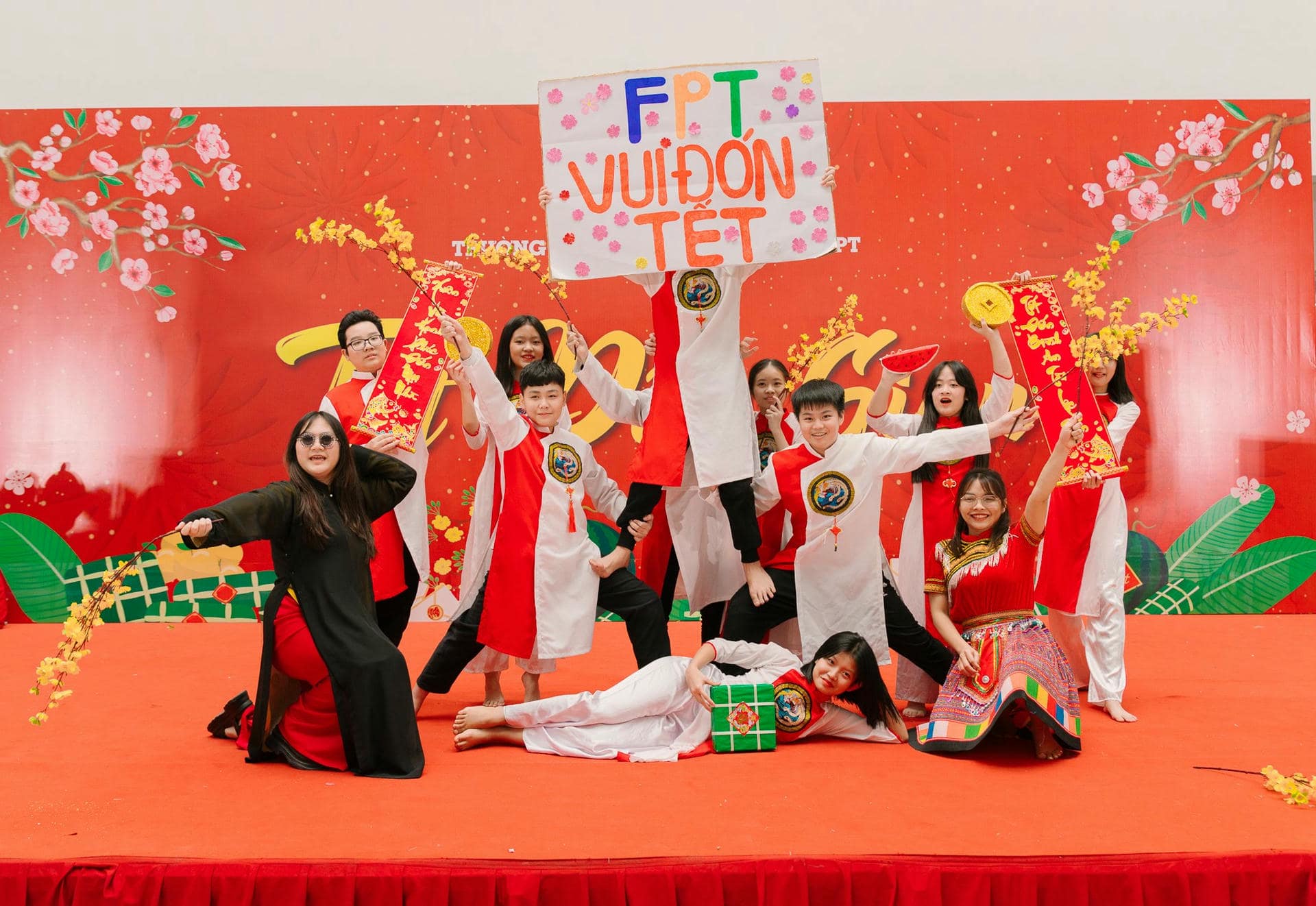 Nhà "F" 3 miền đón Tết ra sao? | FPT Schools