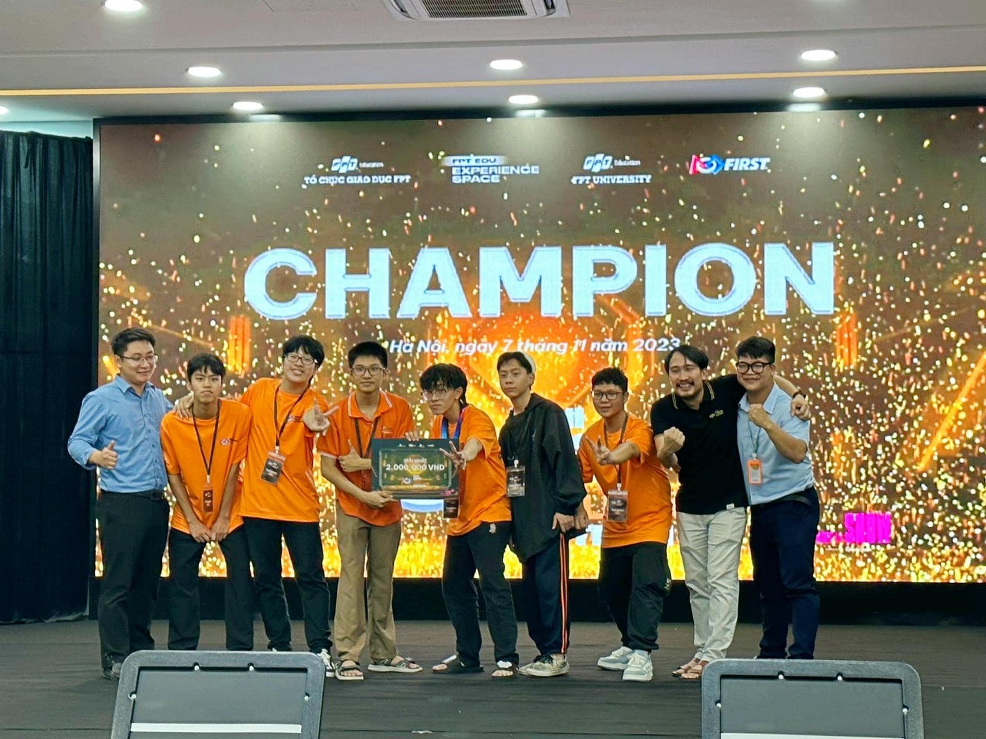 Học sinh FPT Schools và Hope School thử sức tại cuộc thi MINI FTC Việt Nam | FPT Schools