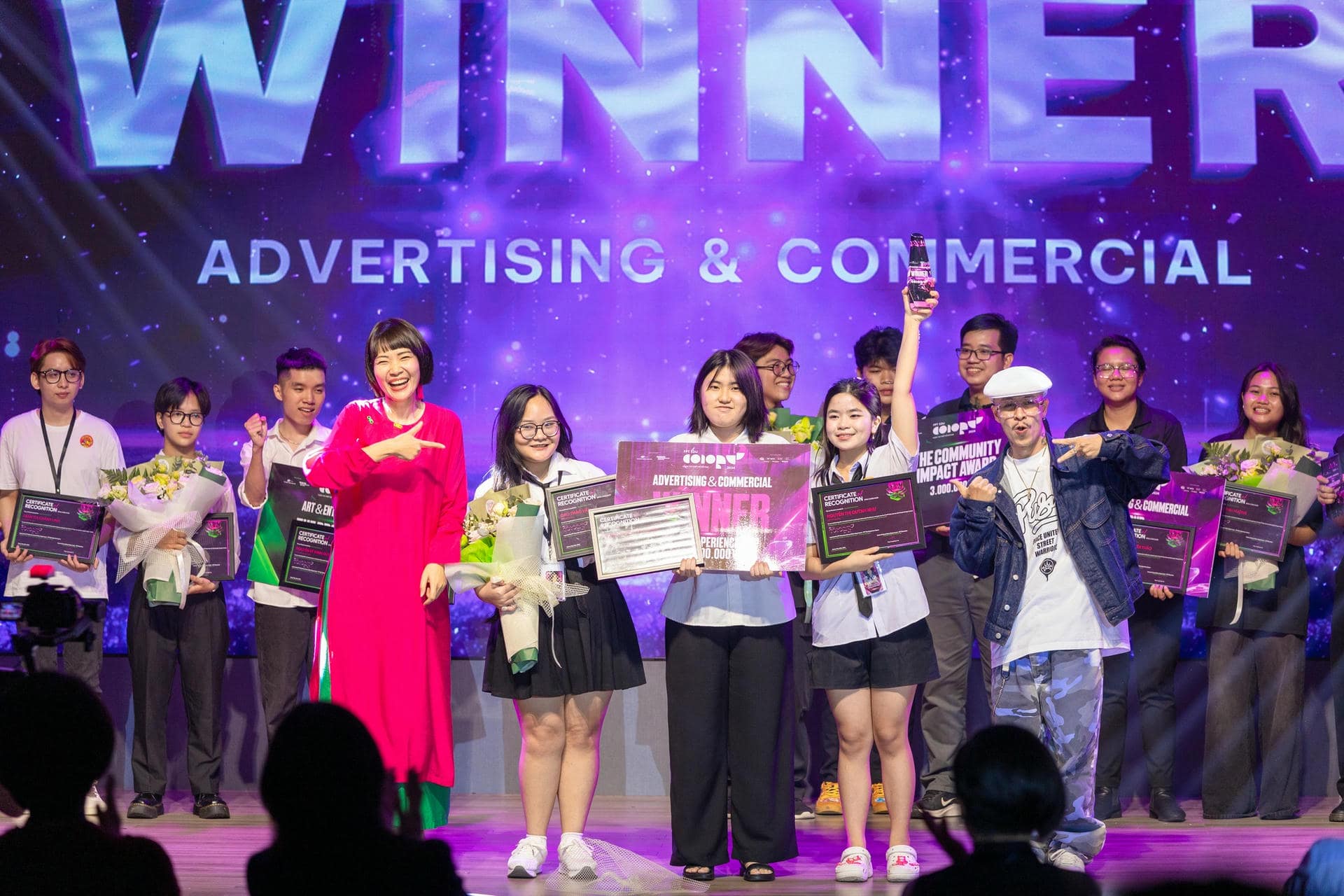 FSchoolers Đà Nẵng giành vị trí Quán quân Advertising & Commercial tại FPT Edu Color Up 2024 | FPT Schools