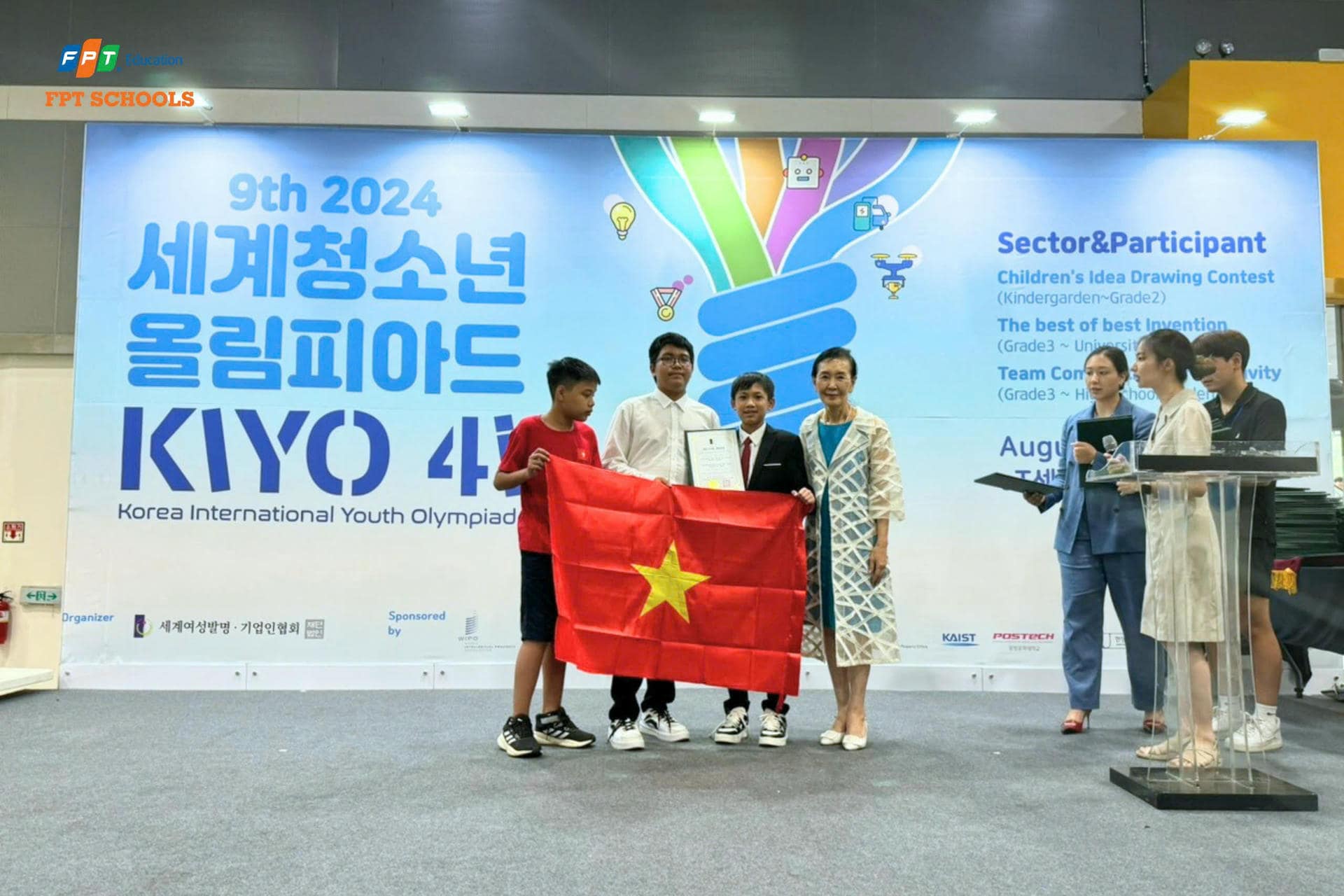 FSchooler Hà Nam đạt Huy chương Bạc tại Olympic Khoa học Quốc tế Hàn Quốc 2024 | FPT Schools