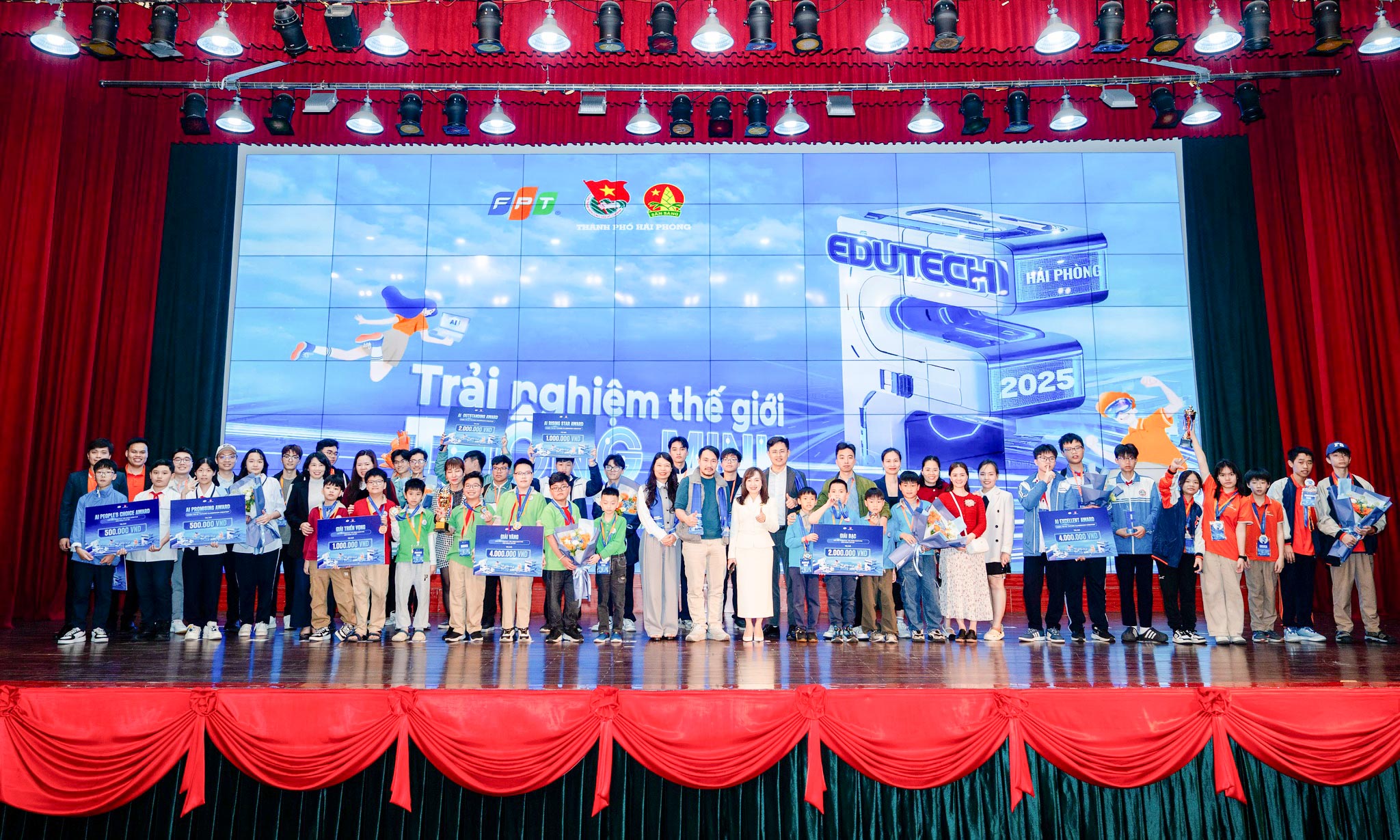 Bùng nổ công nghệ tại F-Edutech Hải Phòng 2025: Trải nghiệm thế giới thông minh | FPT Schools
