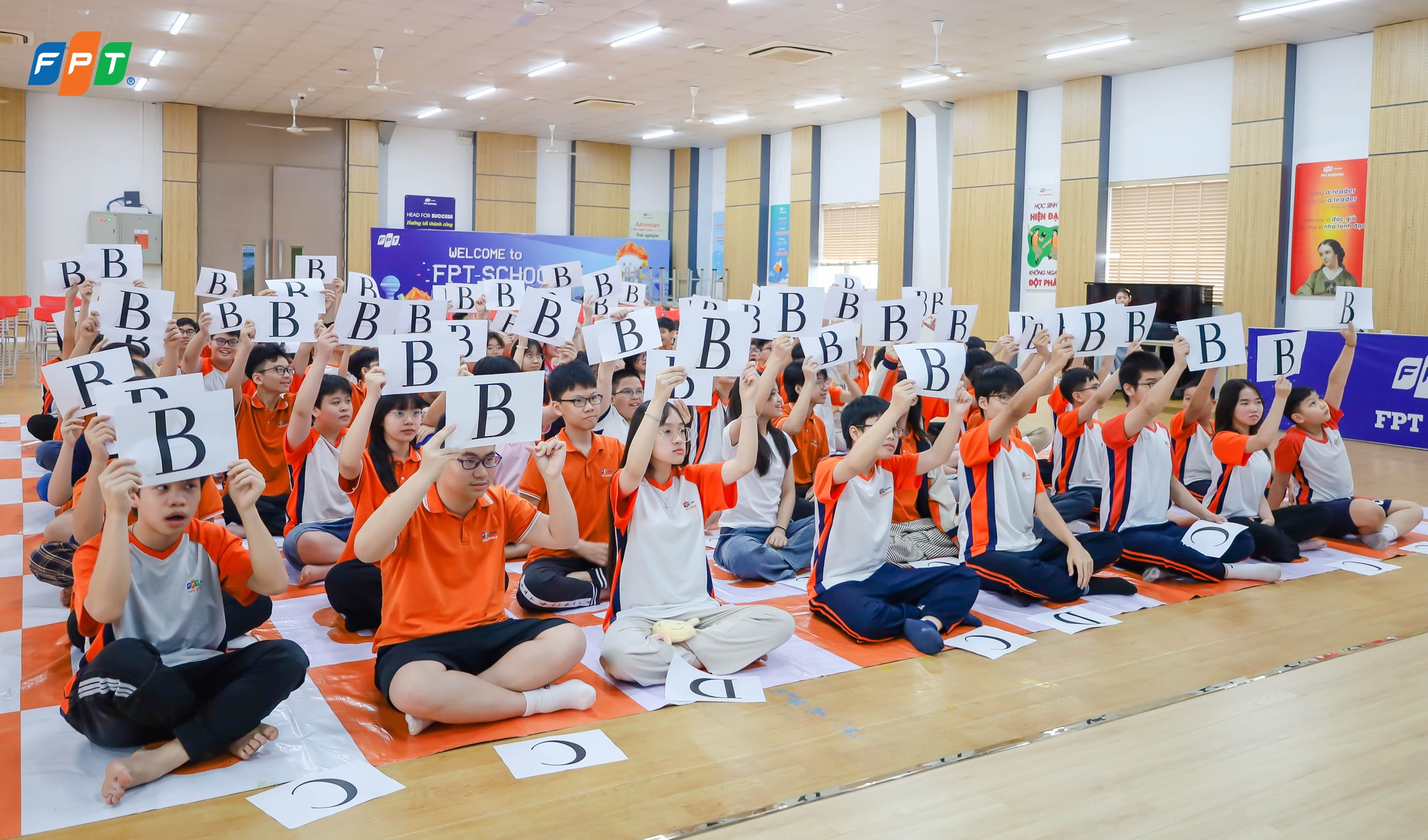 Chung kết cuộc thi Tìm hiểu kiến thức Đạo đức, Pháp luật khối 7, 8 tại FPT School Cầu Giấy | FPT Schools