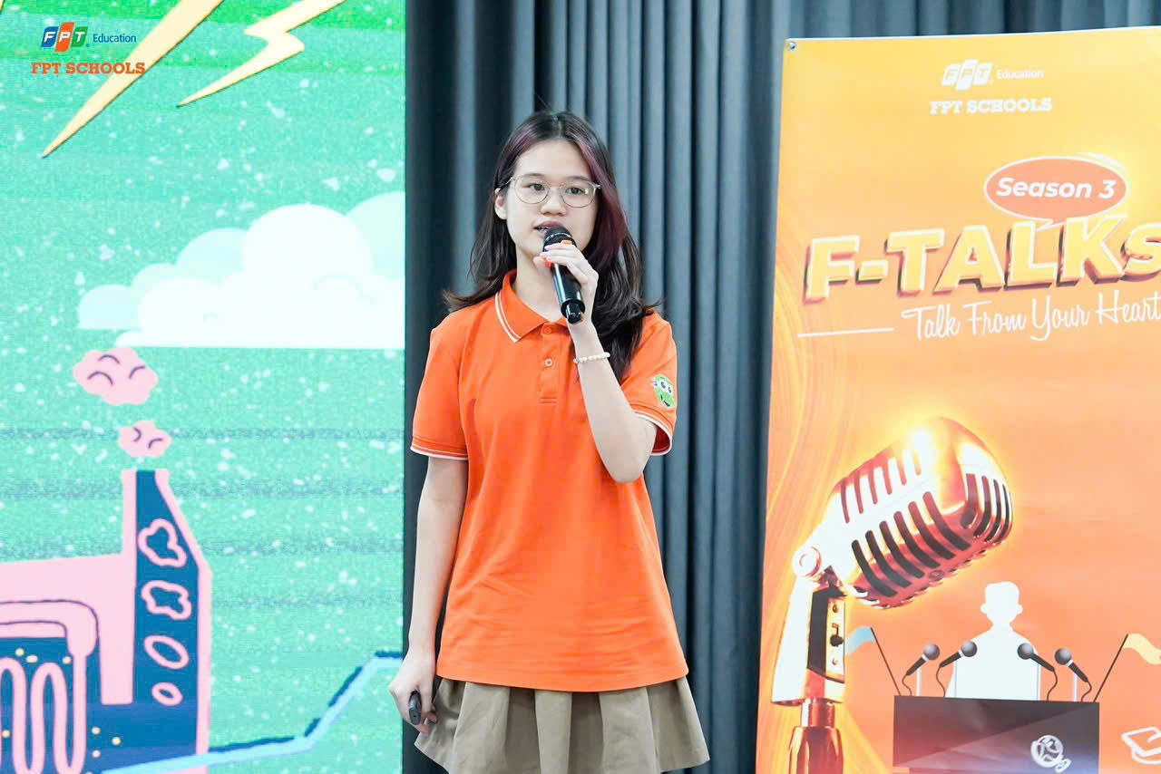 Từ cô nàng "vỏ ốc" đến hành trình toả sáng tại FPT Schools | FPT Schools