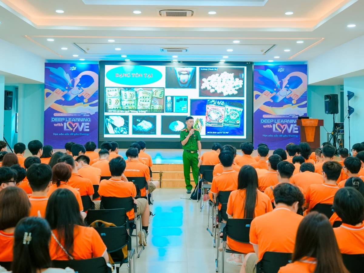 Hiểu đúng về bắt nạt mạng trong môi trường học đường - Bắt nạt mạng ở học sinh