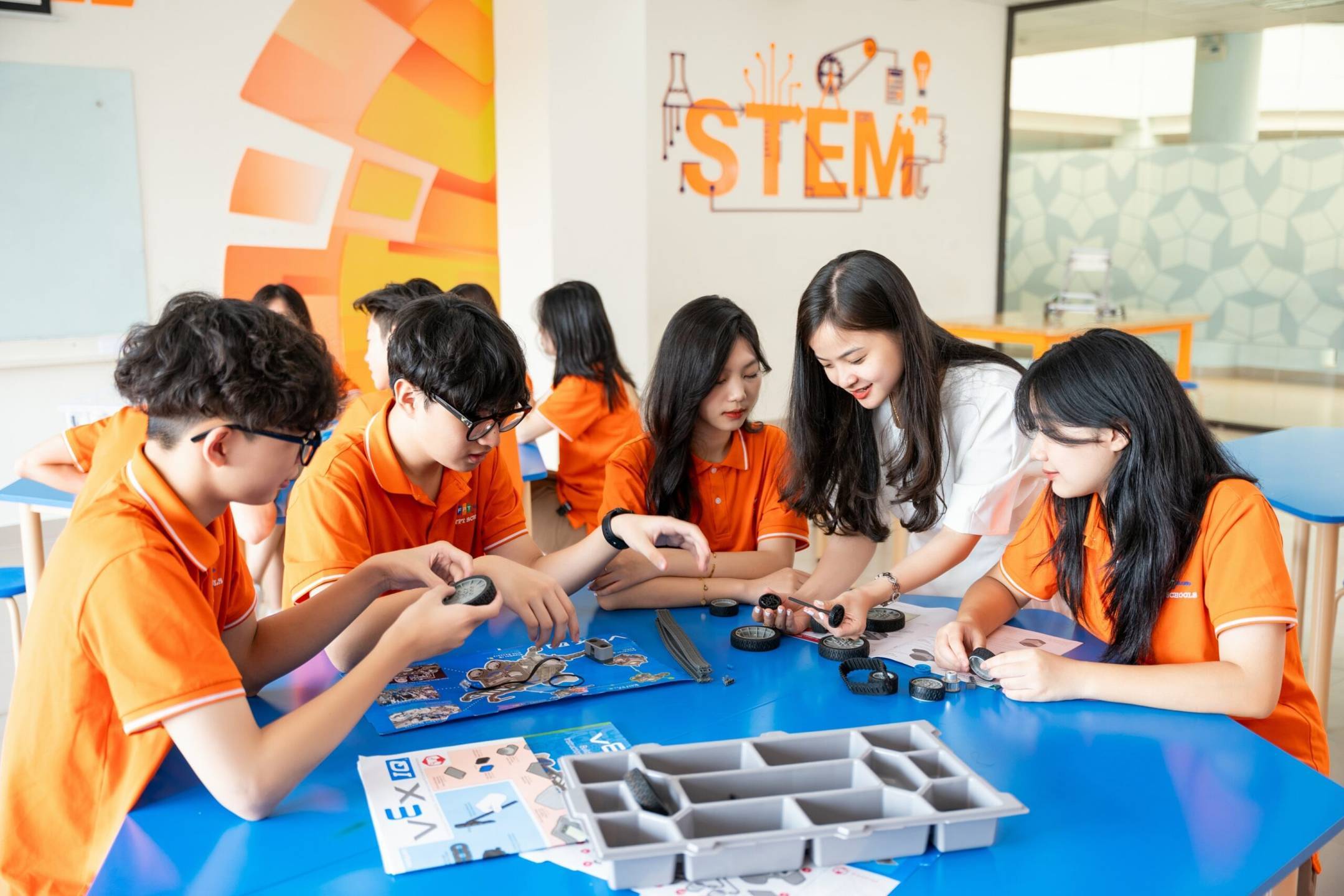 Giáo Dục STEM Là Gì? Khám Phá Phương Pháp Học Của Thời Đại 4.0