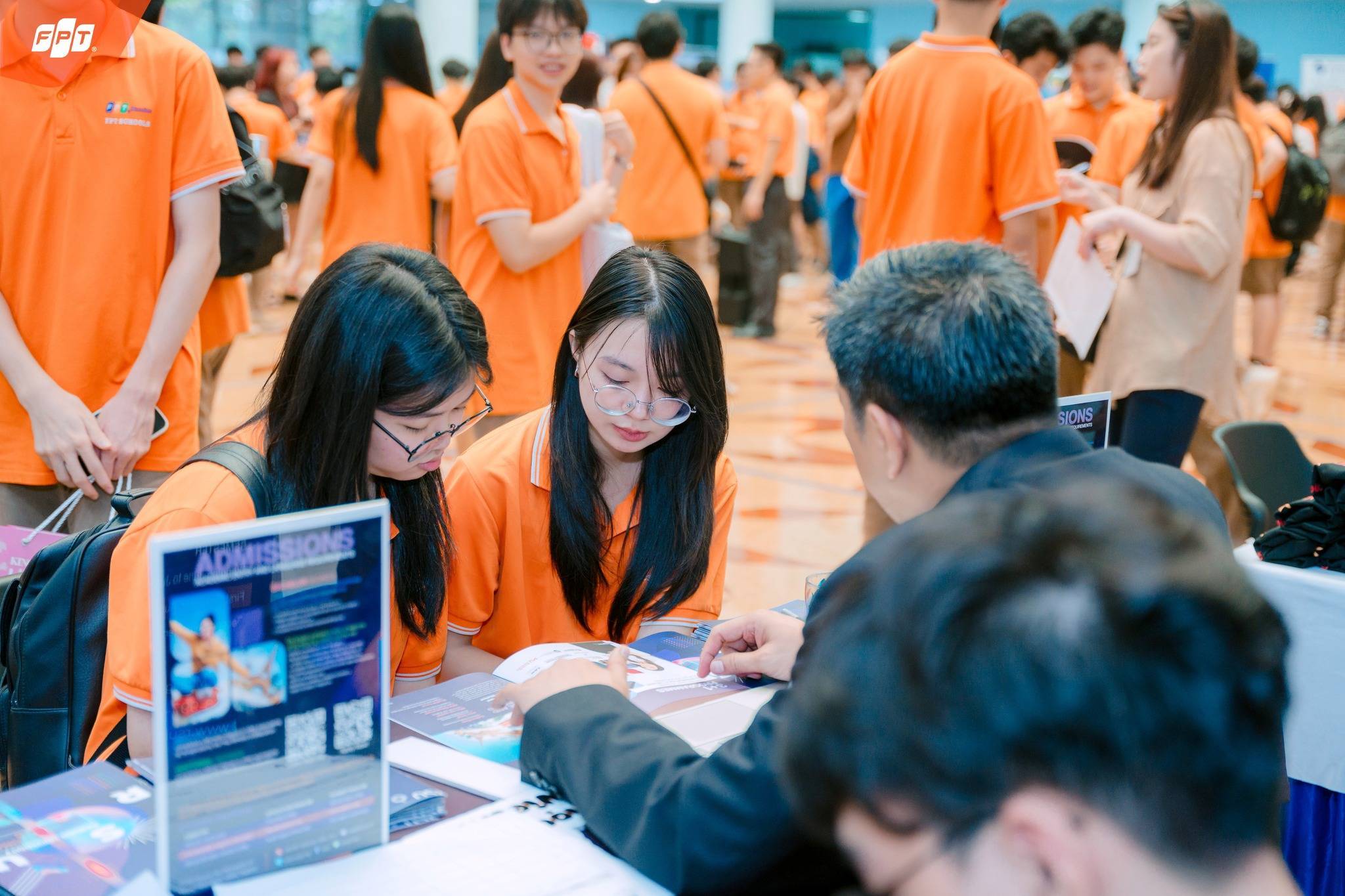 Bí Quyết Giúp Bạn Săn Học Bổng Du Học Phổ Thông Hiệu Quả