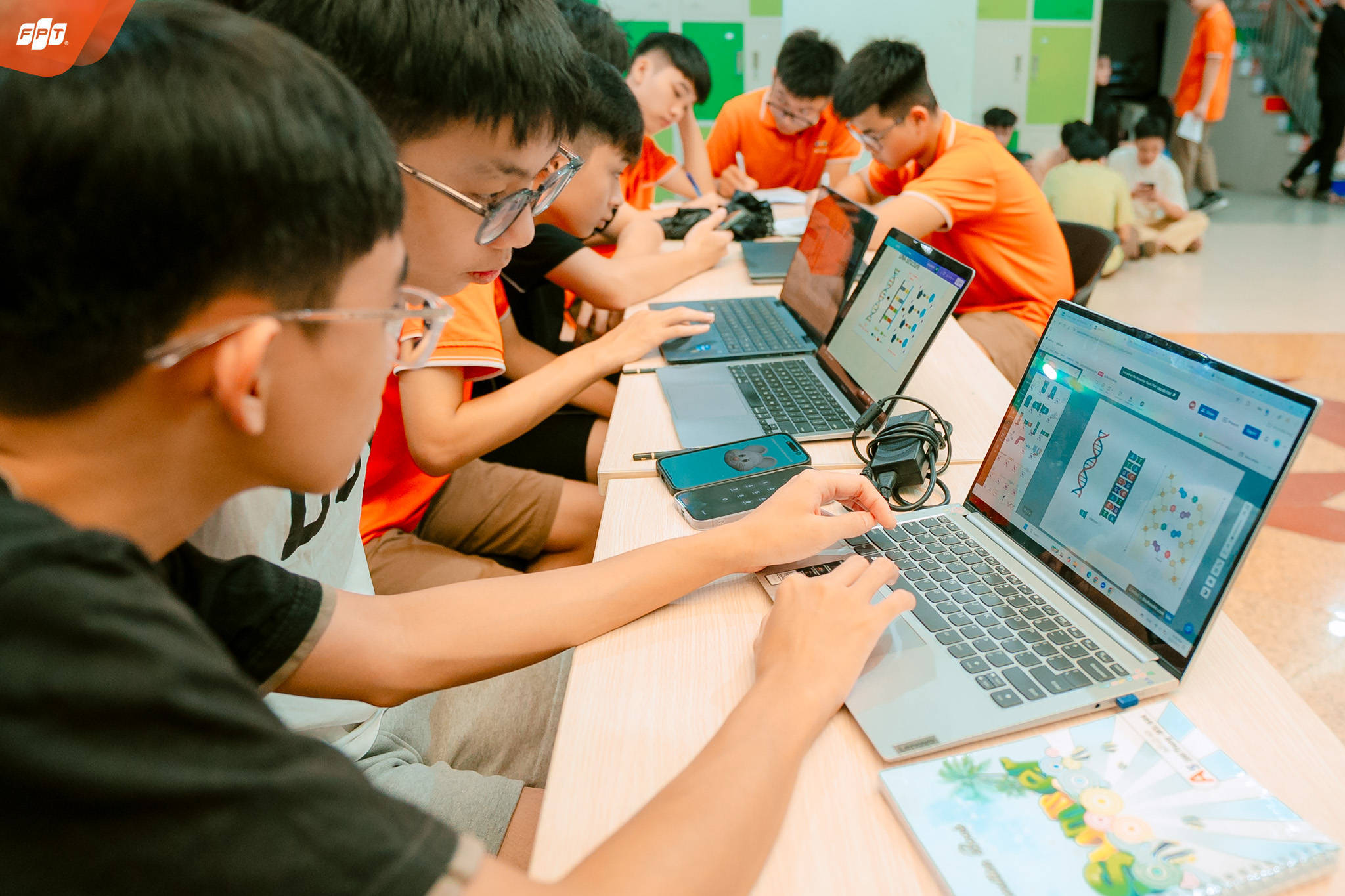 5 Ứng Dụng AI Học Hóa Giúp Việc Học Trở Nên Dễ Hiểu Và Hiệu Quả Hơn