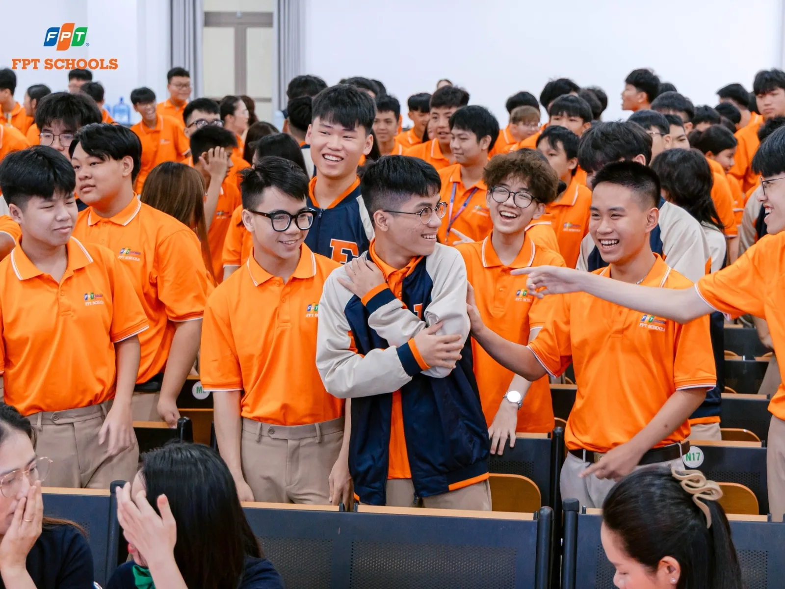 Bình Tĩnh Là Gì? 10 Cách Giúp Giữ Bình Tĩnh Hiệu Quả Trước Mọi Tình Huống | FPT Schools