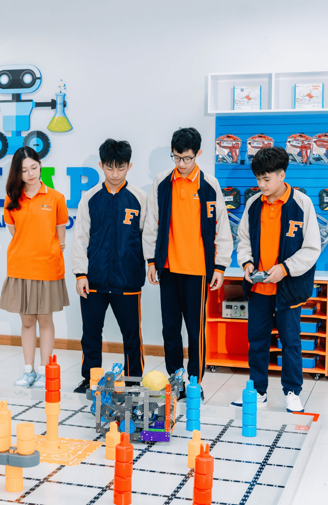 lớp học robot