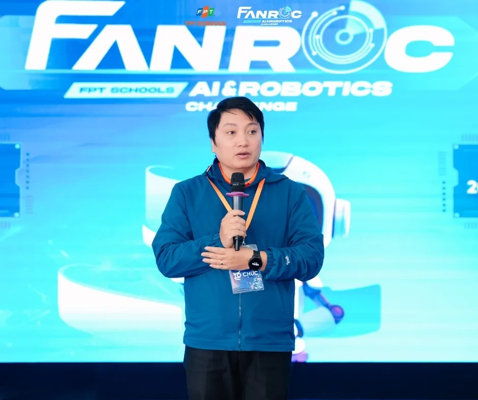 Người thầy thầm lặng đứng sau tấm vé đến Mỹ của đội Top 1 điểm thăng hạng FIRST Tech Challenge (2025 – 2026) | FPT Schools