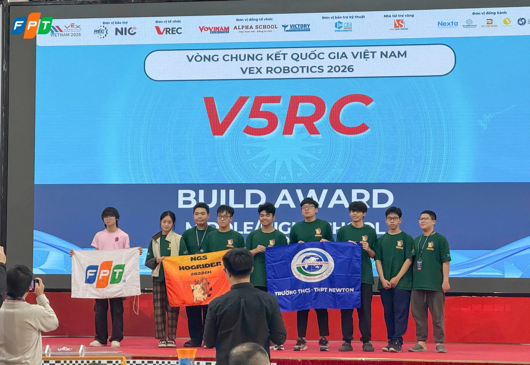FPT School Cầu Giấy khẳng định năng lực STEM – Robotics