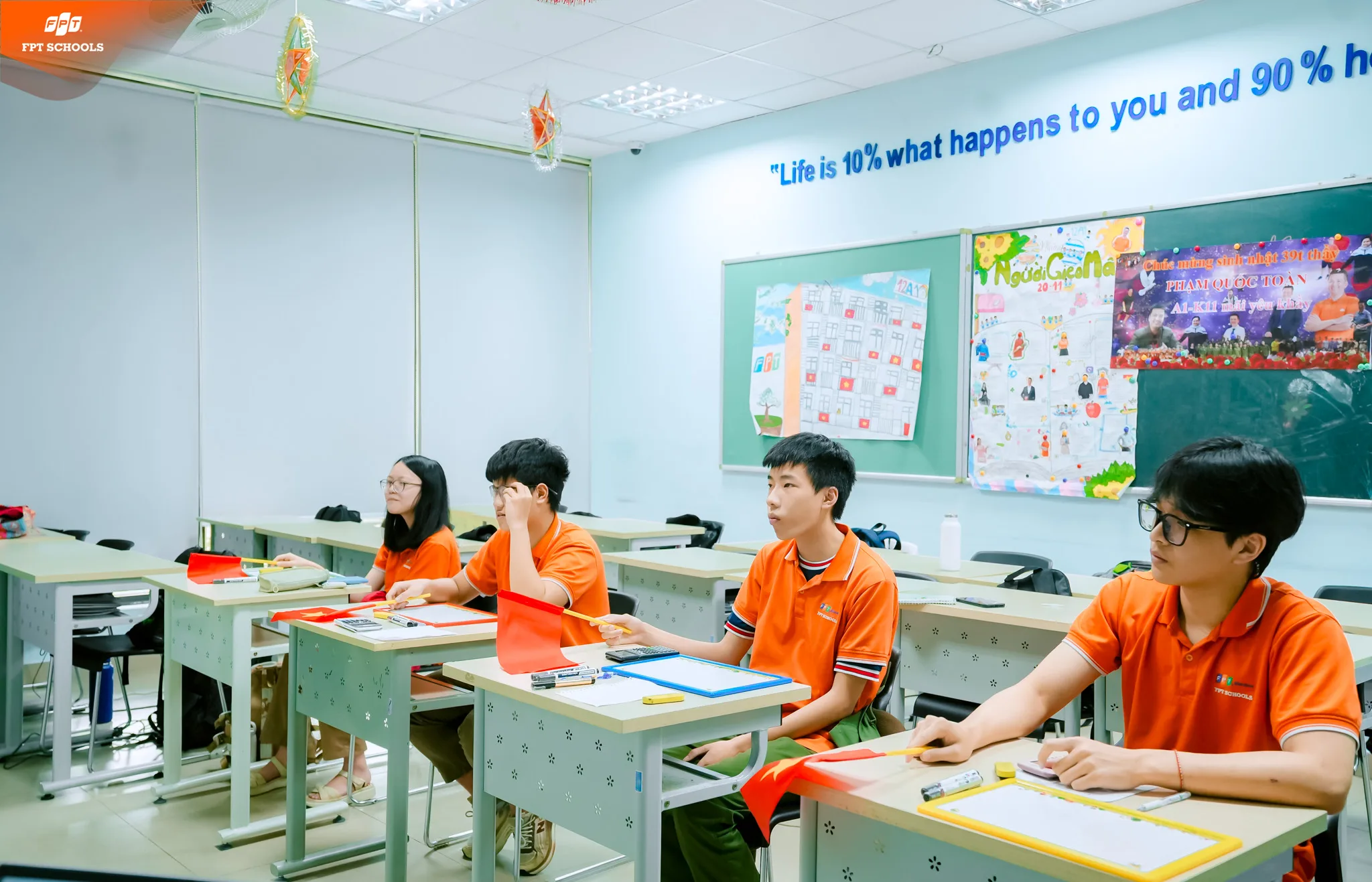 Vòng Chung kết FAnRoC 2025 – 2026 cấp cơ sở: Nơi học sinh thắp lửa đam mê AI và Robotics - FPT Education Vòng Chung kết FAnRoC 2025 – 2026 cấp cơ sở: Nơi học sinh thắp lửa đam mê AI và Robotics | FPT Schools