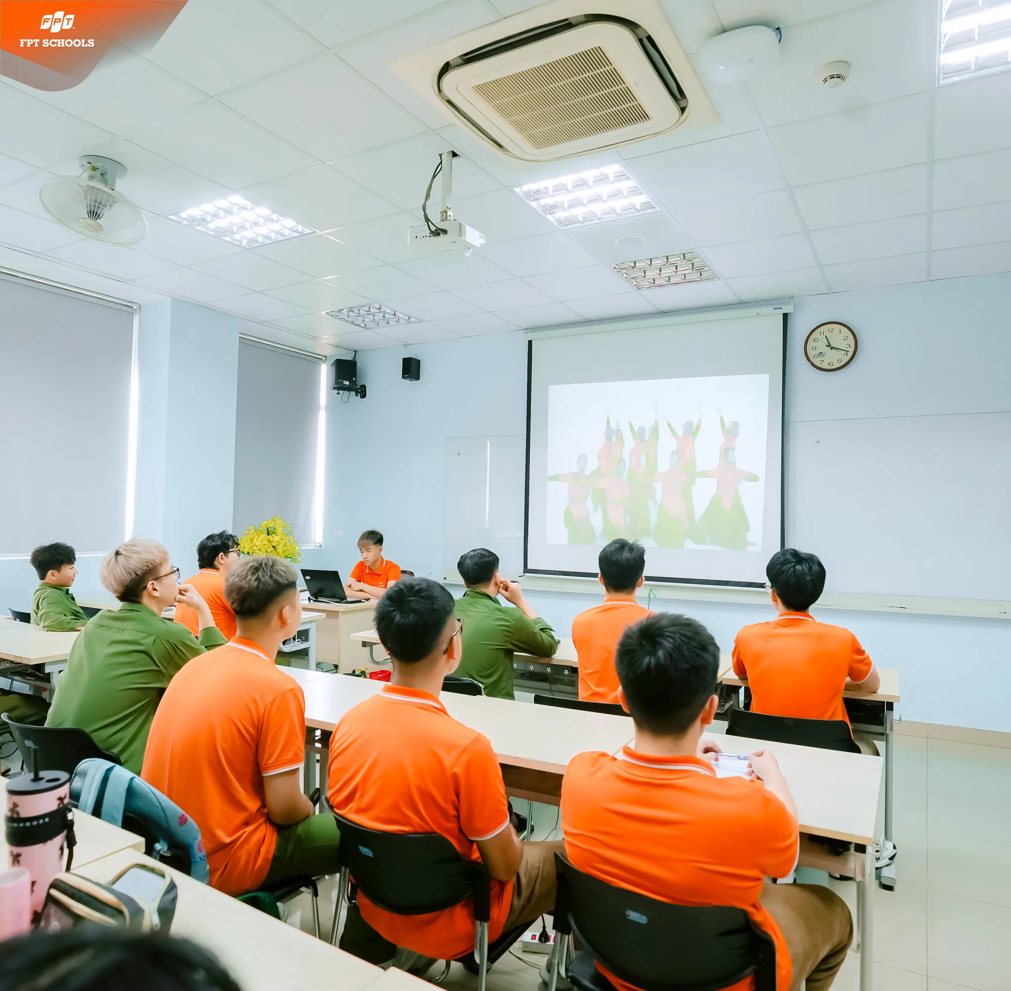 THÁNG THANH NIÊN 26/3: DẤU MỐC TRƯỞNG THÀNH TỪ NHỮNG ĐIỀU NHỎ - FPT Education THÁNG THANH NIÊN 26/3: DẤU MỐC TRƯỞNG THÀNH TỪ NHỮNG ĐIỀU NHỎ | FPT Schools