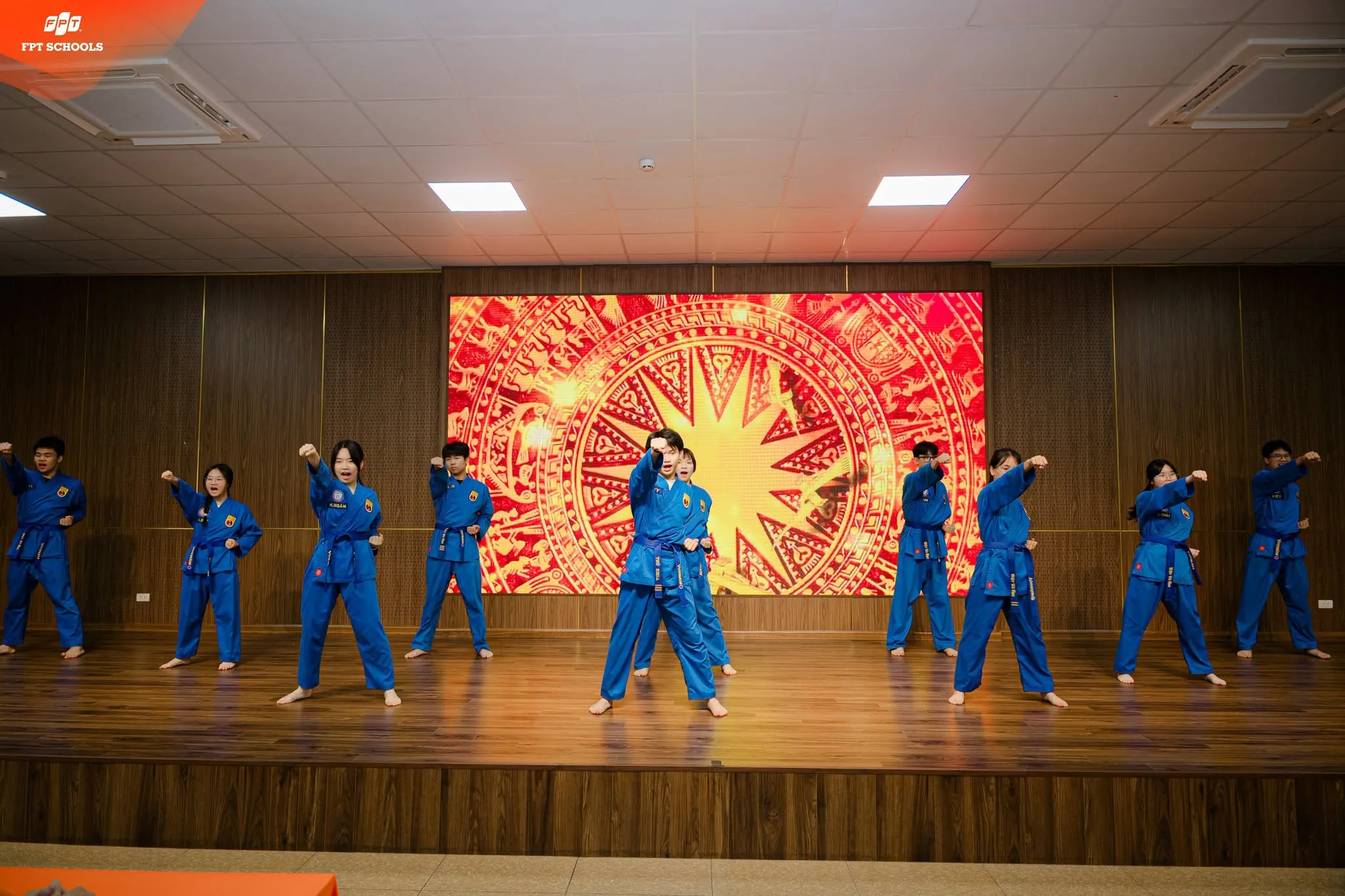 360° FSCHOOL - HỌC TẬP THÍCH ỨNG: CÙNG PHỤ HUYNH NHÌN RÕ HƠN HÀNH TRÌNH TRƯỞNG THÀNH CỦA HỌC SINH TRONG THỜI ĐẠI MỚI | FPT Schools