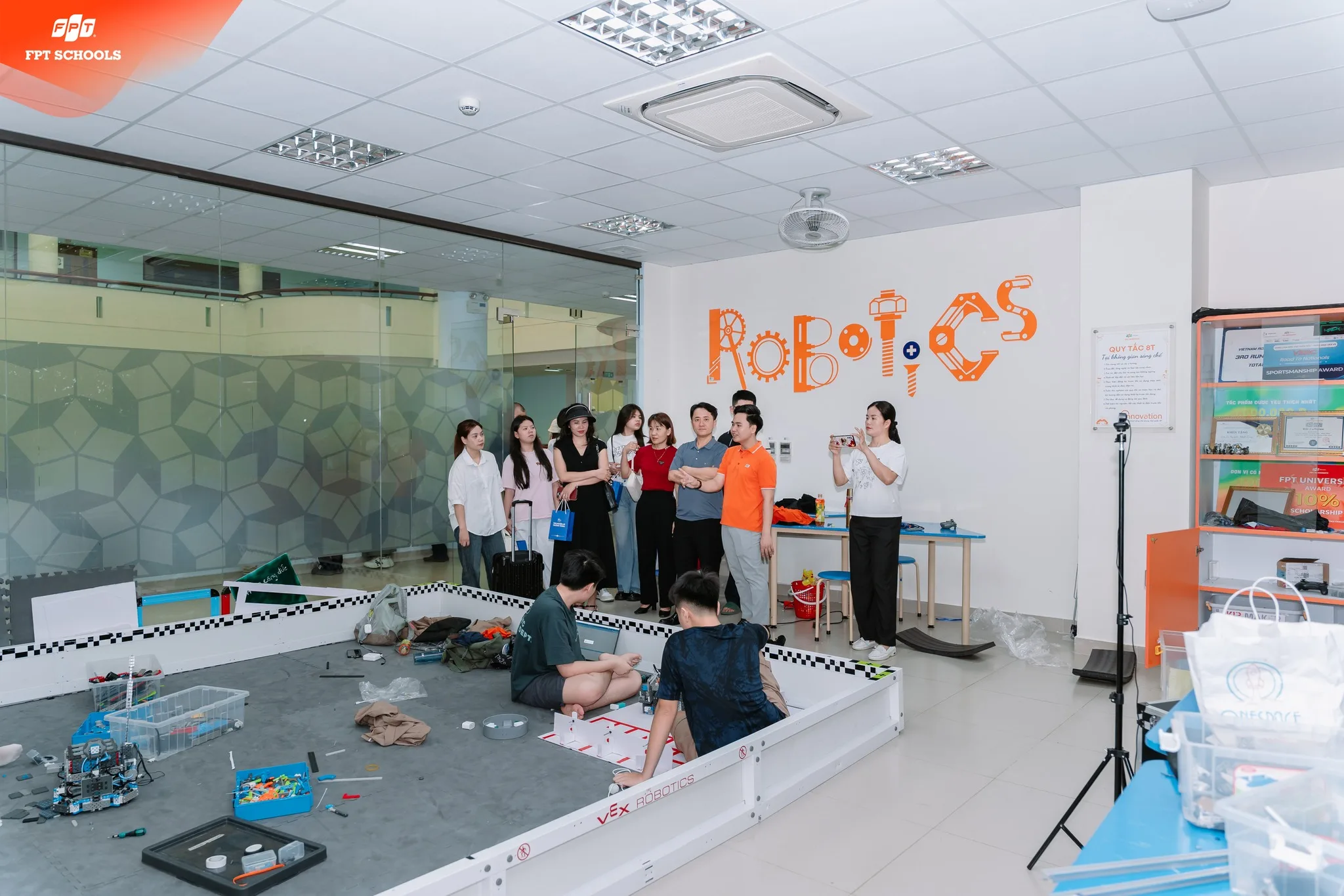 OPEN TALK – 360° FSCHOOL: HÀNH TRÌNH KHÁM PHÁ MÔI TRƯỜNG HỌC TẬP TOÀN DIỆN TẠI TRƯỜNG THPT FPT HÀ NỘI - FPT Education OPEN TALK – 360° FSCHOOL: HÀNH TRÌNH KHÁM PHÁ MÔI TRƯỜNG HỌC TẬP TOÀN DIỆN TẠI TRƯỜNG THPT FPT HÀ NỘI | FPT Schools