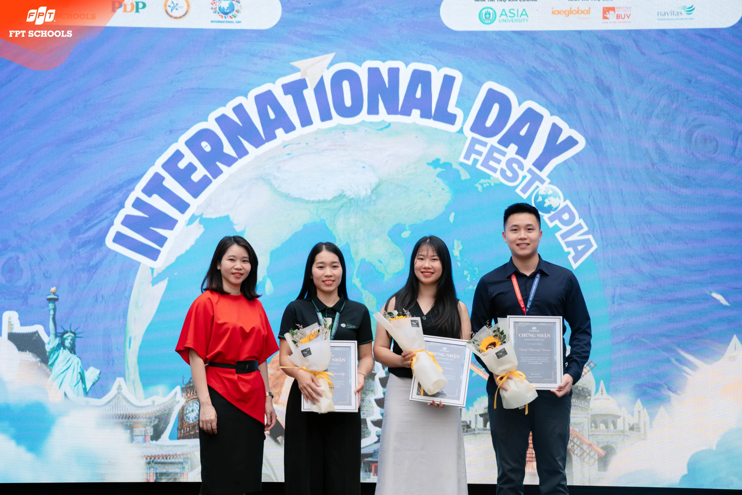 International Day 2026: FESTOPIA – Bản Hòa Ca Đa Văn Hóa Rực Rỡ Tại FPT School Tây Hà Nội - FPT Education International Day 2026: FESTOPIA – Bản Hòa Ca Đa Văn Hóa Rực Rỡ Tại FPT School Tây Hà Nội | FPT Schools