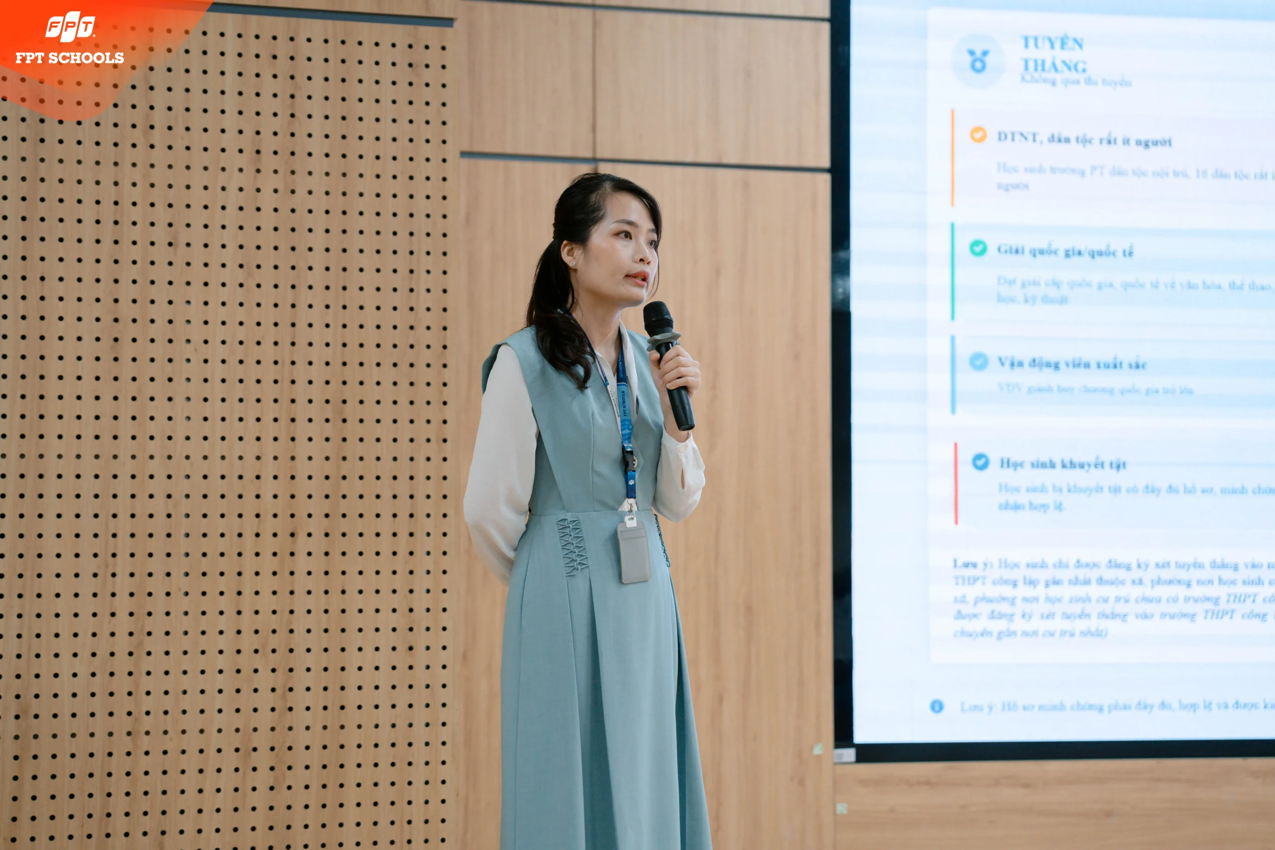 FPT School Tây Hà Nội đồng hành cùng phụ huynh trong hành trình chuyển cấp - FPT Education FPT School Tây Hà Nội đồng hành cùng phụ huynh trong hành trình chuyển cấp | FPT Schools