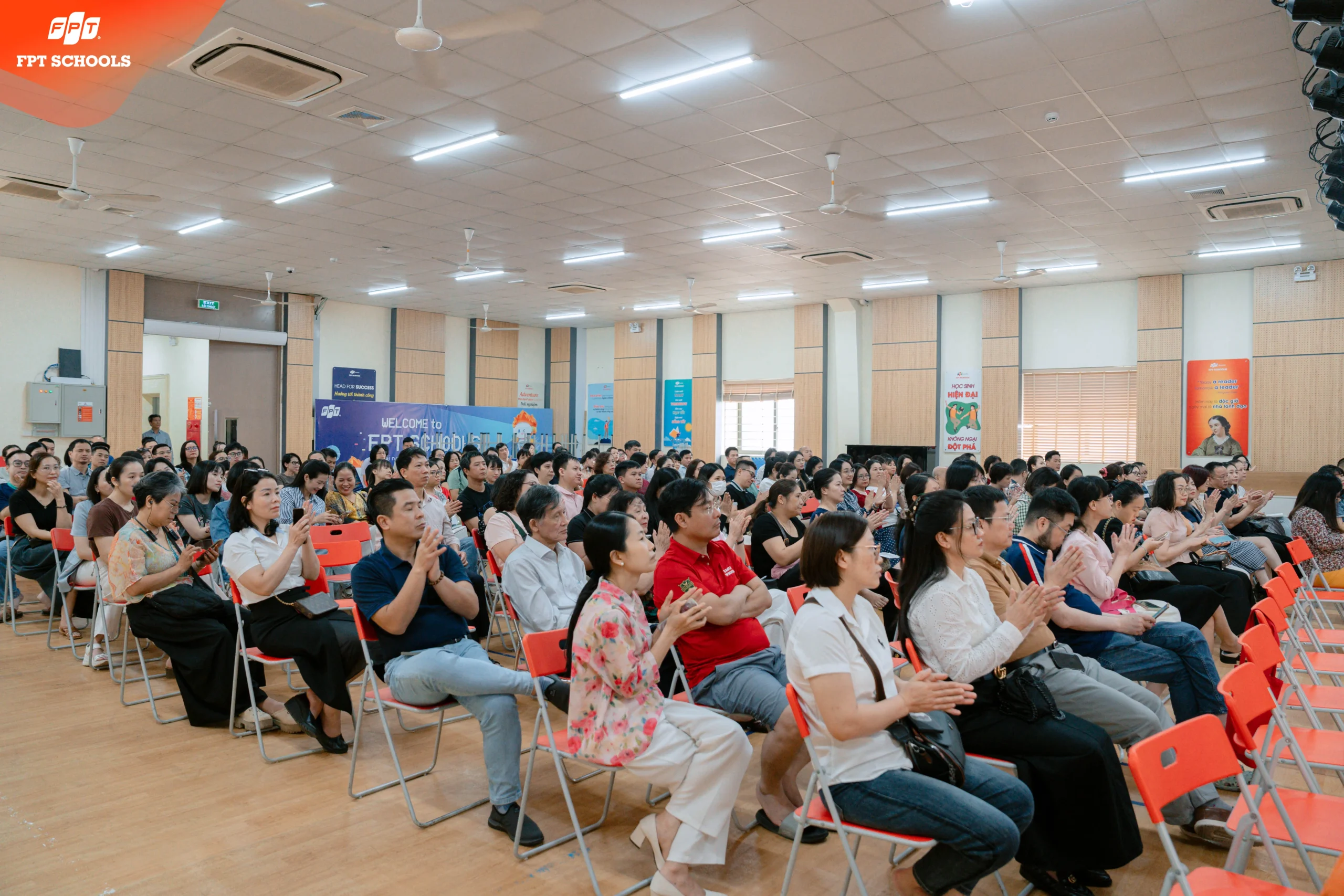 FPT School Tây Hà Nội đồng hành cùng phụ huynh trong hành trình chuyển cấp - FPT Education FPT School Tây Hà Nội đồng hành cùng phụ huynh trong hành trình chuyển cấp | FPT Schools