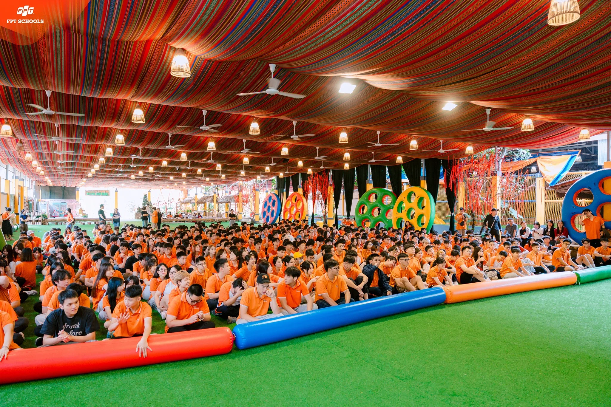 Tahano Outing and Shining 2026: Gắn kết đồng đội, lan tỏa năng lượng tại Bản Mường Xanh | FPT Schools