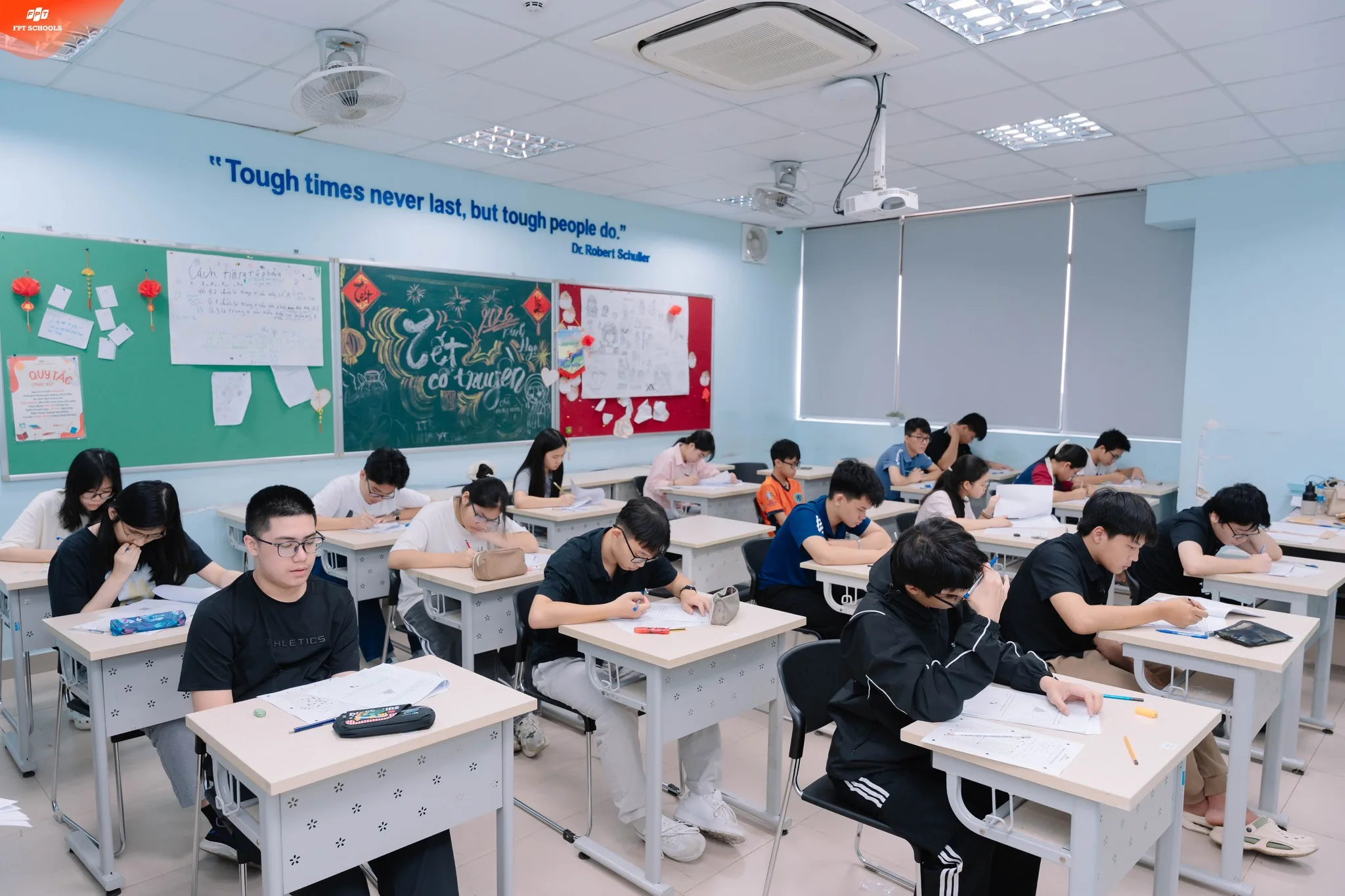 GẦN 200 HỌC SINH THAM GIA CHƯƠNG TRÌNH TÌM KIẾM HỌC BỔNG TẠI TRƯỜNG THPT FPT HÀ NỘI - FPT Education GẦN 200 HỌC SINH THAM GIA CHƯƠNG TRÌNH TÌM KIẾM HỌC BỔNG TẠI TRƯỜNG THPT FPT HÀ NỘI | FPT Schools