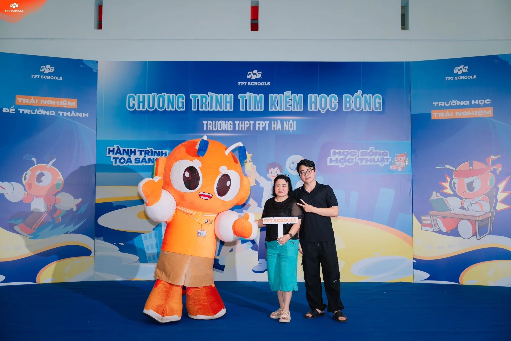GẦN 200 HỌC SINH THAM GIA CHƯƠNG TRÌNH TÌM KIẾM HỌC BỔNG TẠI TRƯỜNG THPT FPT HÀ NỘI - FPT Education GẦN 200 HỌC SINH THAM GIA CHƯƠNG TRÌNH TÌM KIẾM HỌC BỔNG TẠI TRƯỜNG THPT FPT HÀ NỘI | FPT Schools
