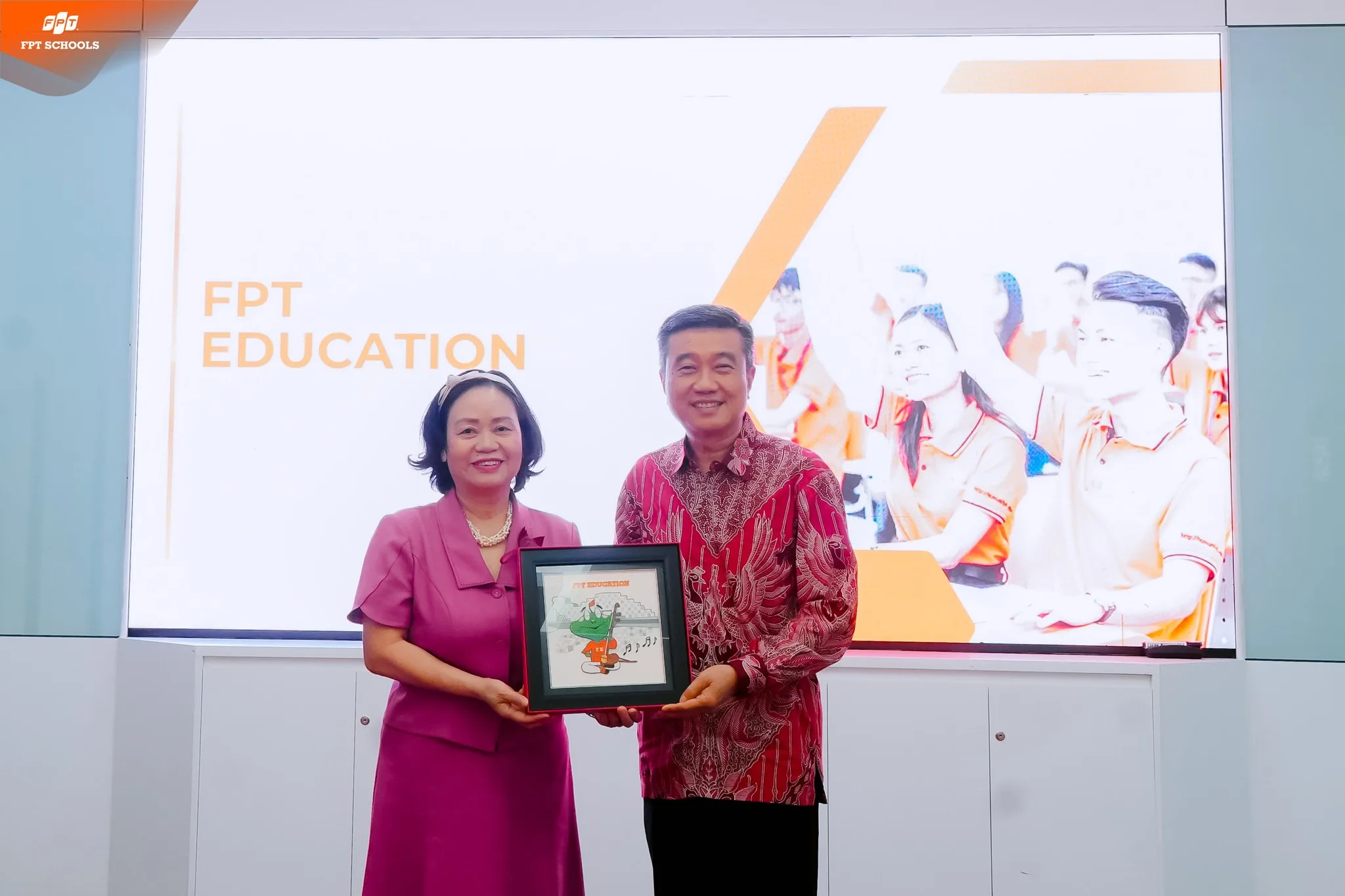 TRƯỜNG THPT FPT HÀ NỘI MỞ RỘNG CƠ HỘI KẾT NỐI GIÁO DỤC CÙNG ĐẠI HỌC PRESIDENT - INDONESIA. - FPT Education TRƯỜNG THPT FPT HÀ NỘI MỞ RỘNG CƠ HỘI KẾT NỐI GIÁO DỤC CÙNG ĐẠI HỌC PRESIDENT - INDONESIA. | FPT Schools