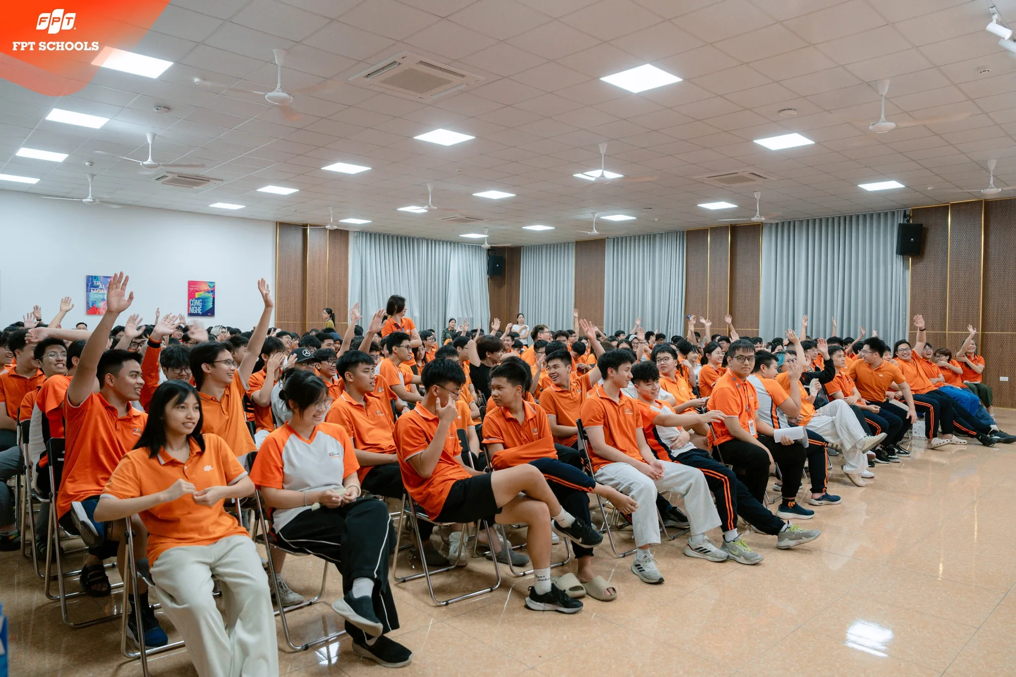 Safe Zone – Safe Love: Trang bị kiến thức an toàn cho hành trình trưởng thành của học sinh - FPT Education biểu hiện của nghiện game