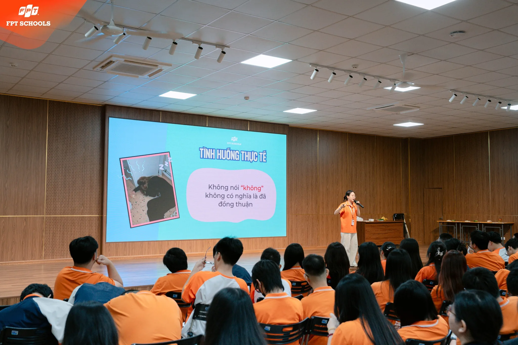 Safe Zone – Safe Love: Trang bị kiến thức an toàn cho hành trình trưởng thành của học sinh - FPT Education Safe Zone – Safe Love: Trang bị kiến thức an toàn cho hành trình trưởng thành của học sinh | FPT Schools