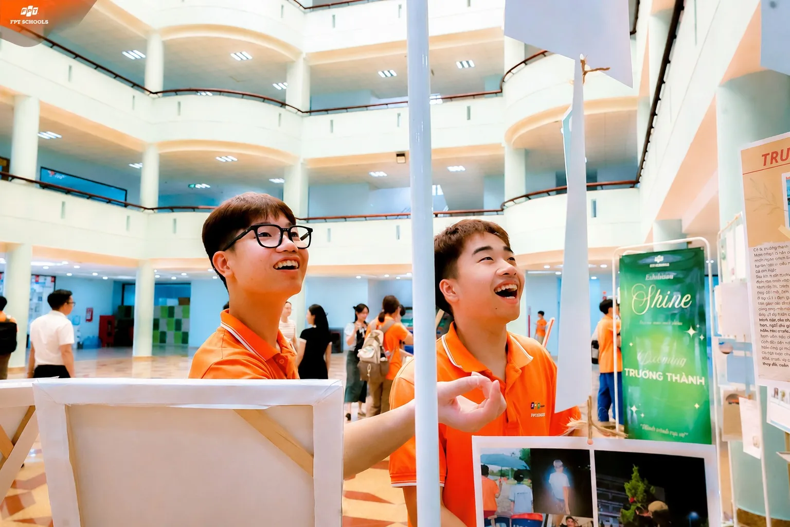 Shine – define your shine: khi học sinh trường thpt fpt hà nội định nghĩa cách tỏa sáng của riêng mình. | FPT Schools