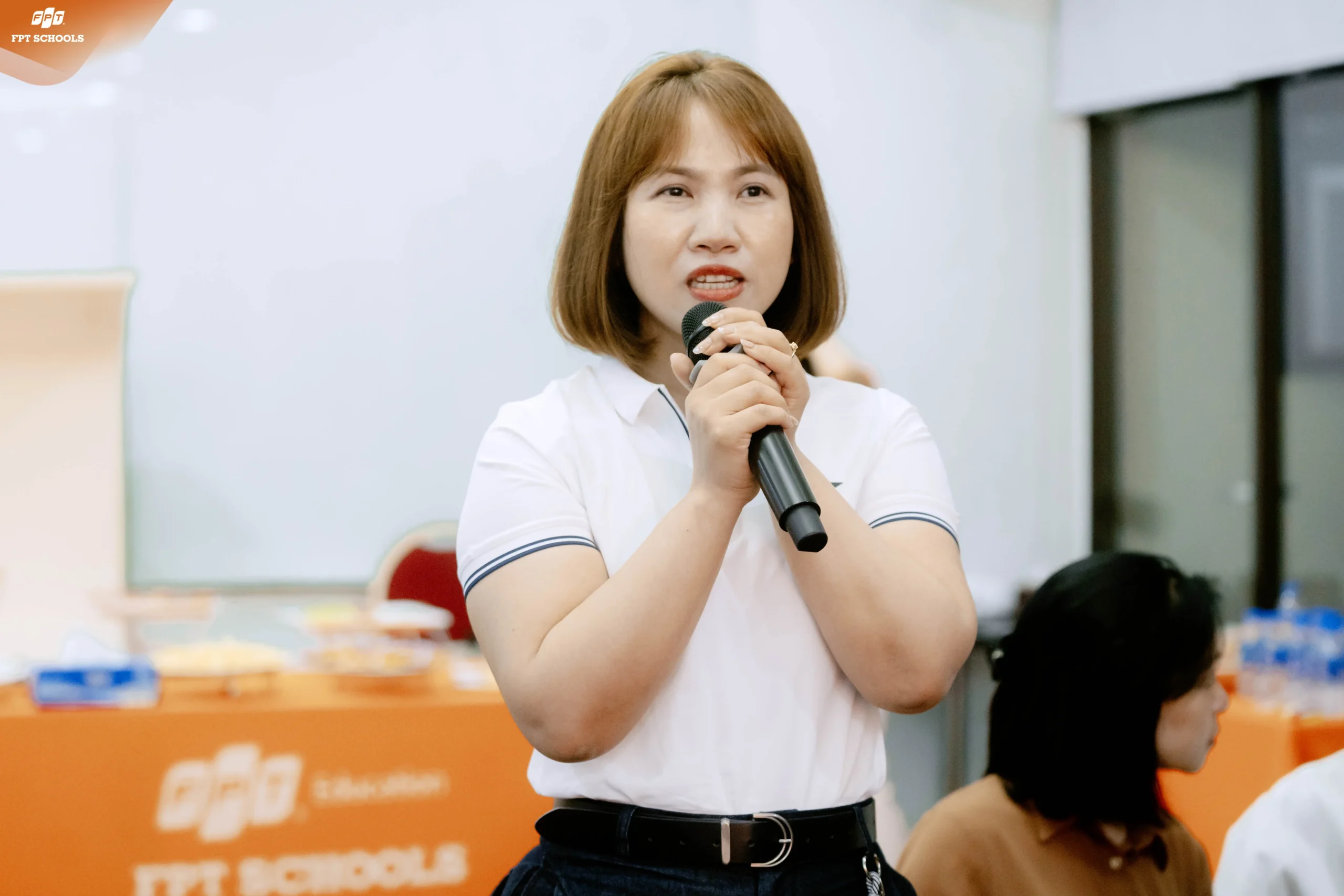 BUỔI GẶP GỠ CUỐI NĂM HỌC ĐẦY Ý NGHĨA GIỮA NHÀ TRƯỜNG VÀ ĐẠI DIỆN CHA MẸ HỌC SINH KHỐI 12 | FPT Schools