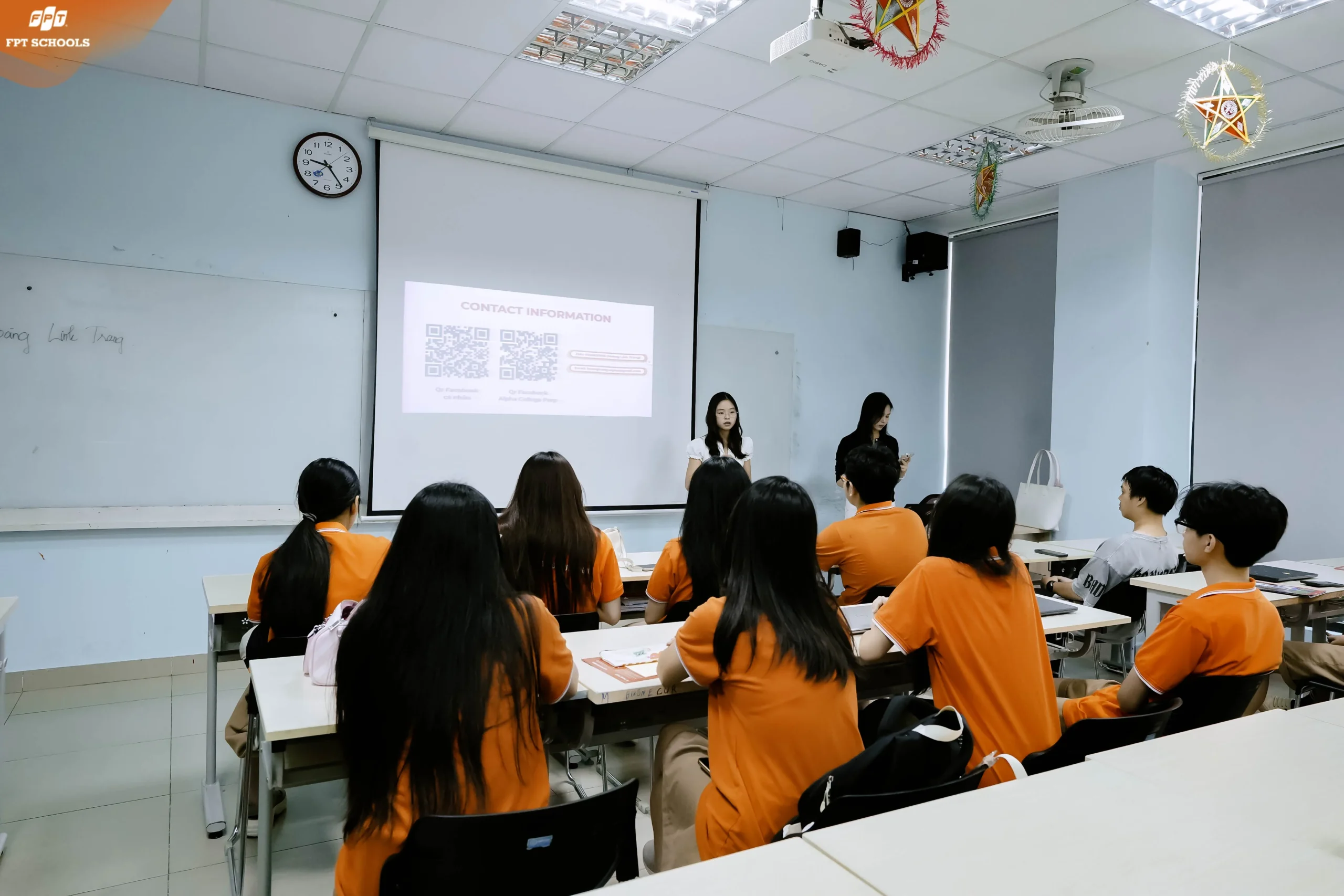 EDUCATION & CAREER DAY 2026 – NGÀY HỘI ĐỊNH HƯỚNG TƯƠNG LAI DÀNH CHO HỌC SINH TRƯỜNG THPT FPT HÀ NỘI - FPT Education EDUCATION & CAREER DAY 2026 – NGÀY HỘI ĐỊNH HƯỚNG TƯƠNG LAI DÀNH CHO HỌC SINH TRƯỜNG THPT FPT HÀ NỘI | FPT Schools