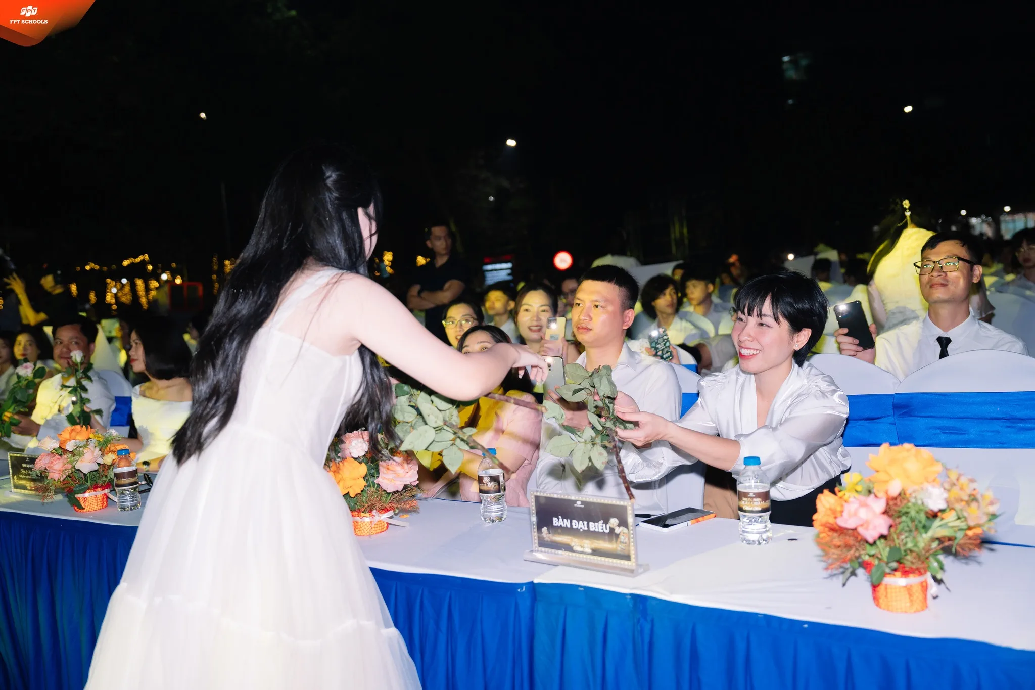 Lễ trưởng thành K11: Suất chiếu cuối cùng của những năm tháng thanh xuân tại Trường THPT FPT Hà Nội - FPT Education Lễ trưởng thành K11: Suất chiếu cuối cùng của những năm tháng thanh xuân tại Trường THPT FPT Hà Nội | FPT Schools