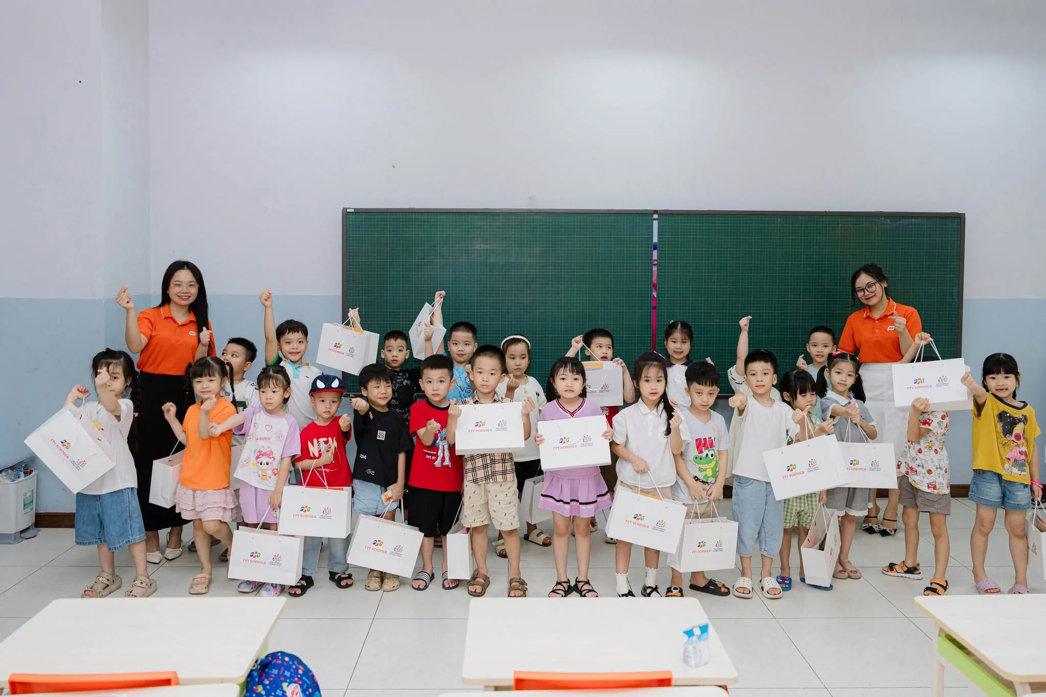 Hơn 400 học sinh hoàn thành kỳ đánh giá năng lực đầu vào tháng 05/2026 tại FPT School Hà Nam - FPT Education Hơn 400 học sinh hoàn thành kỳ đánh giá năng lực đầu vào tháng 05/2026 tại FPT School Hà Nam | FPT Schools