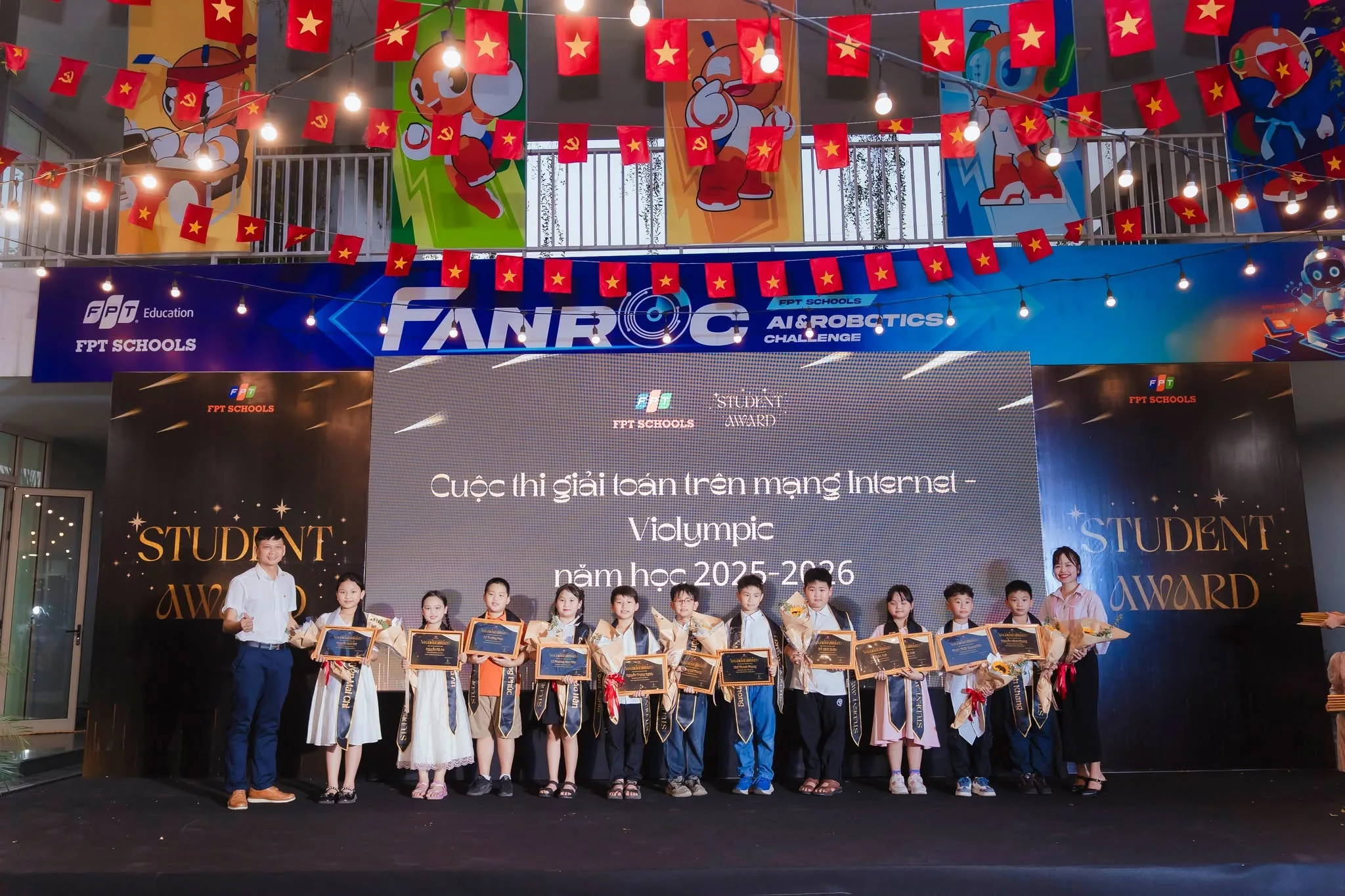 Vinh danh những gương mặt học sinh tiêu biểu năm học 2025-2026 tại FPT School Hà Nam - FPT Education Vinh danh những gương mặt học sinh tiêu biểu năm học 2025-2026 tại FPT School Hà Nam | FPT Schools