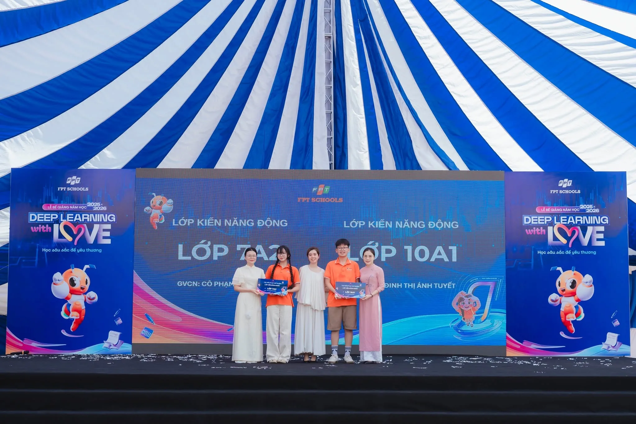 Vinh danh những gương mặt học sinh tiêu biểu năm học 2025-2026 tại FPT School Hà Nam - FPT Education Vinh danh những gương mặt học sinh tiêu biểu năm học 2025-2026 tại FPT School Hà Nam | FPT Schools