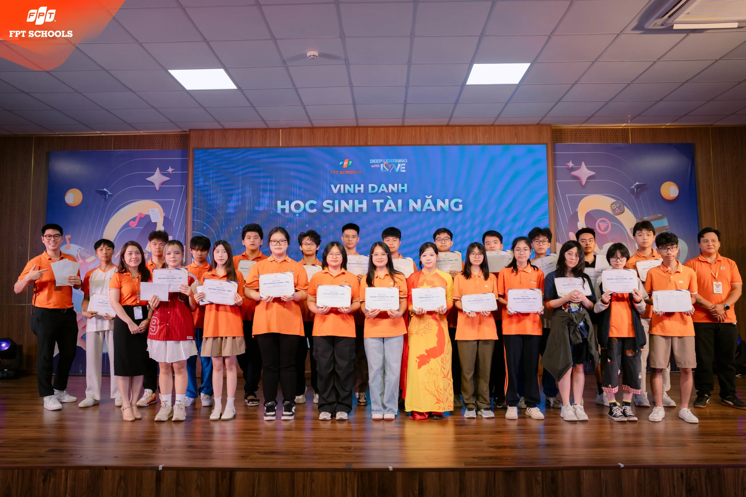 Lễ Bế giảng năm học 2025 – 2026: Dấu mốc khép lại một hành trình đáng nhớ - FPT Education Lễ Bế giảng năm học 2025 – 2026: Dấu mốc khép lại một hành trình đáng nhớ | FPT Schools