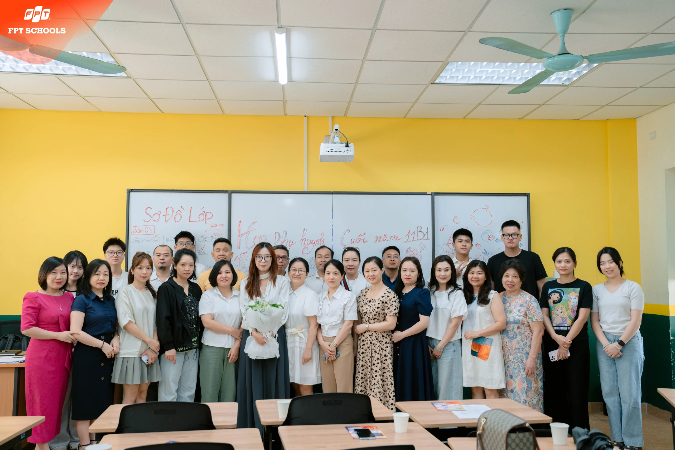 Họp phụ huynh cuối năm khối 10 – 11: Cùng nhìn lại hành trình học tập và trưởng thành năm học 2025 – 2026 | FPT Schools