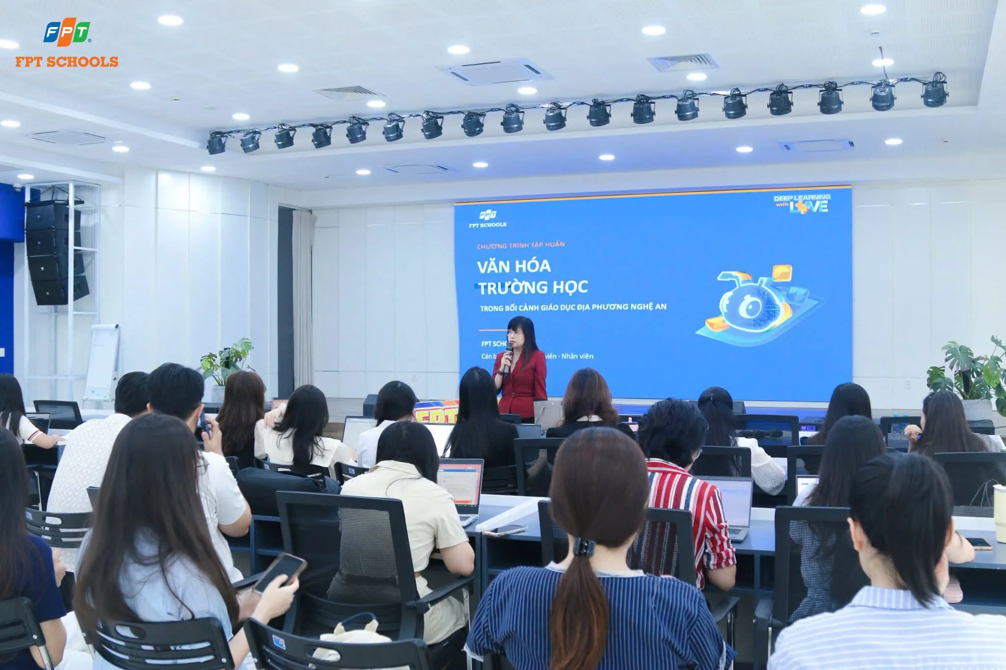 FPT School Vinh lan tỏa văn hóa trường học, kiến tạo niềm tin phụ huynh | FPT Schools